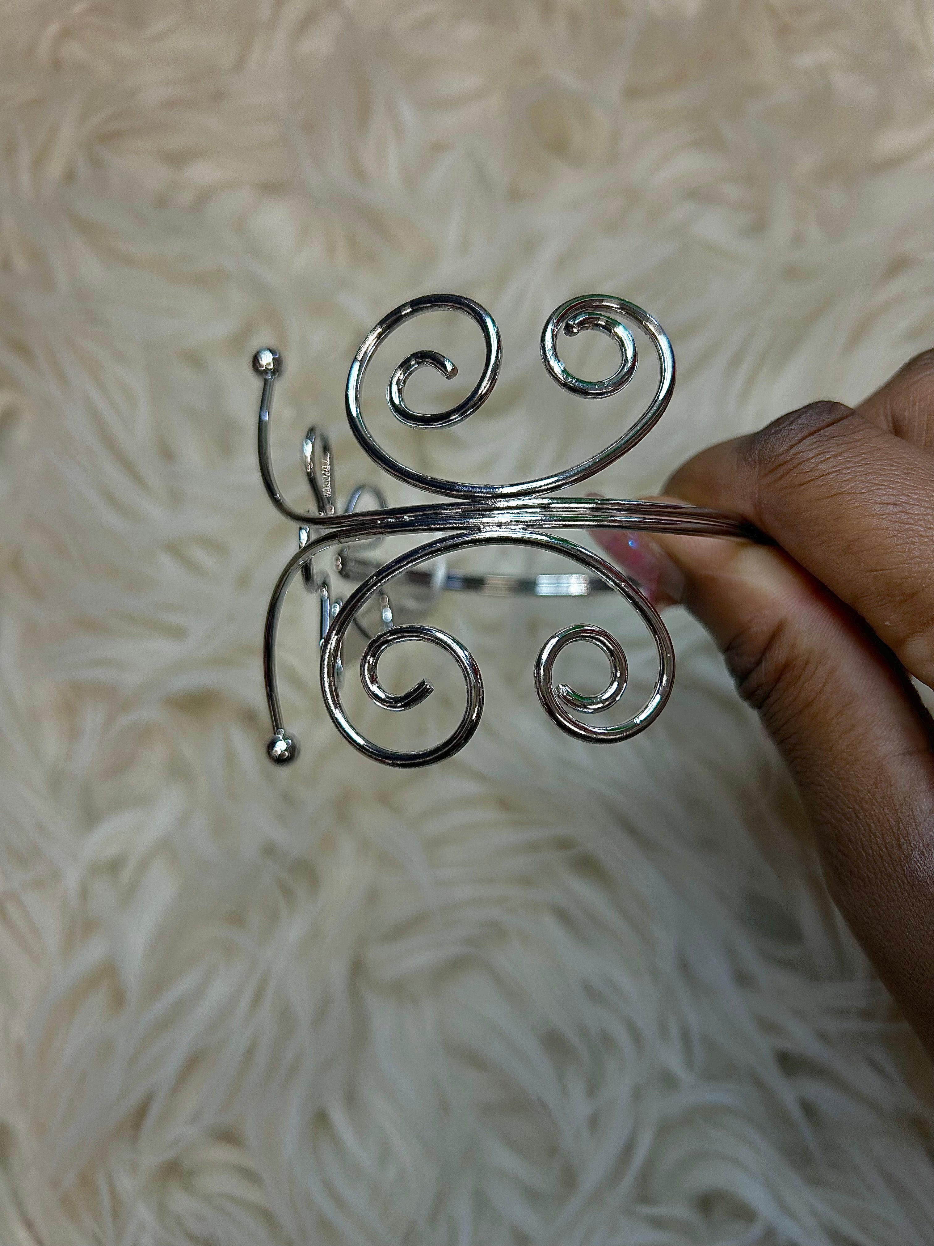 Malia Arm Bangle