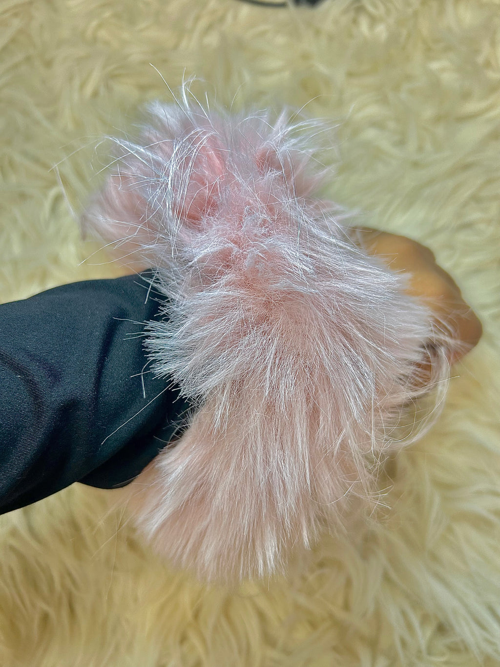 Chelsea Fur Hair Tie