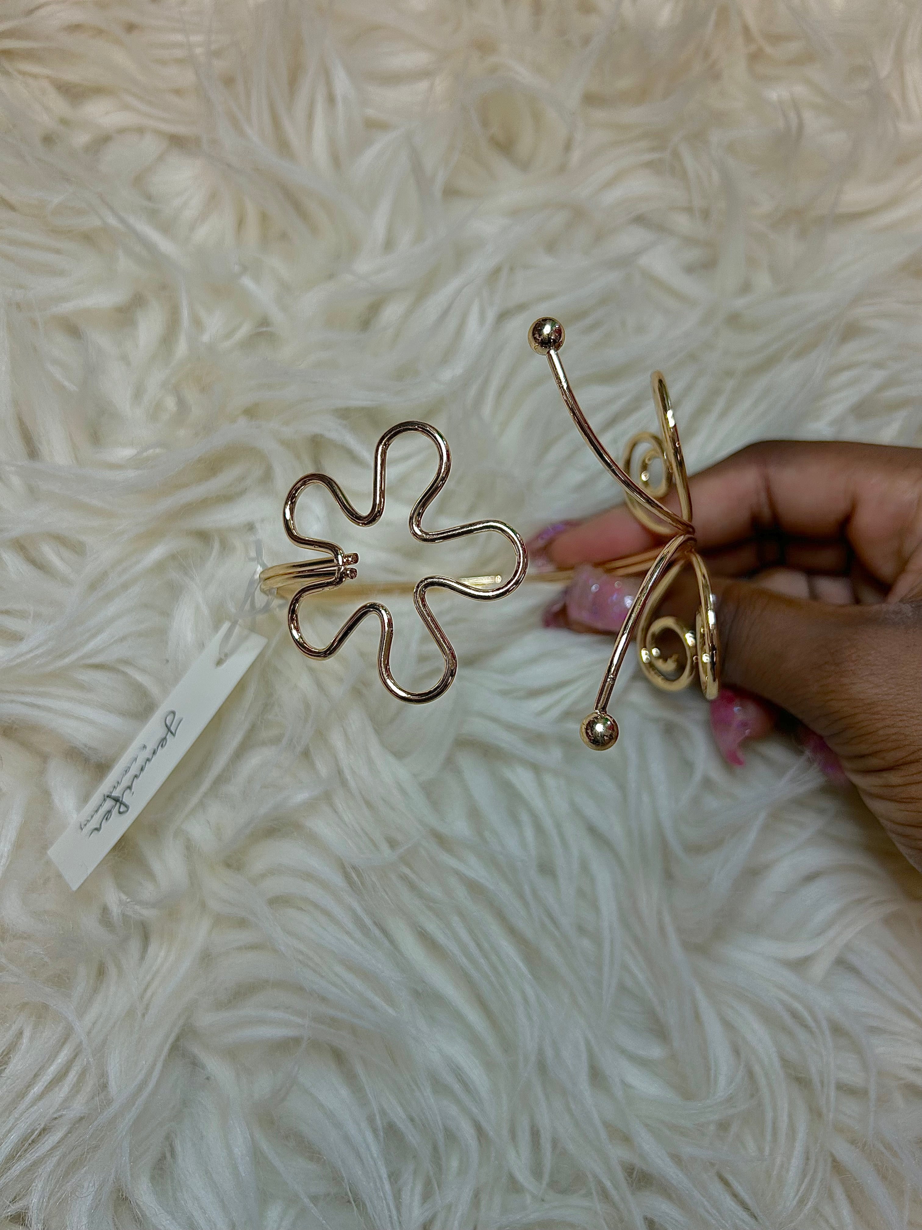 Malia Arm Bangle