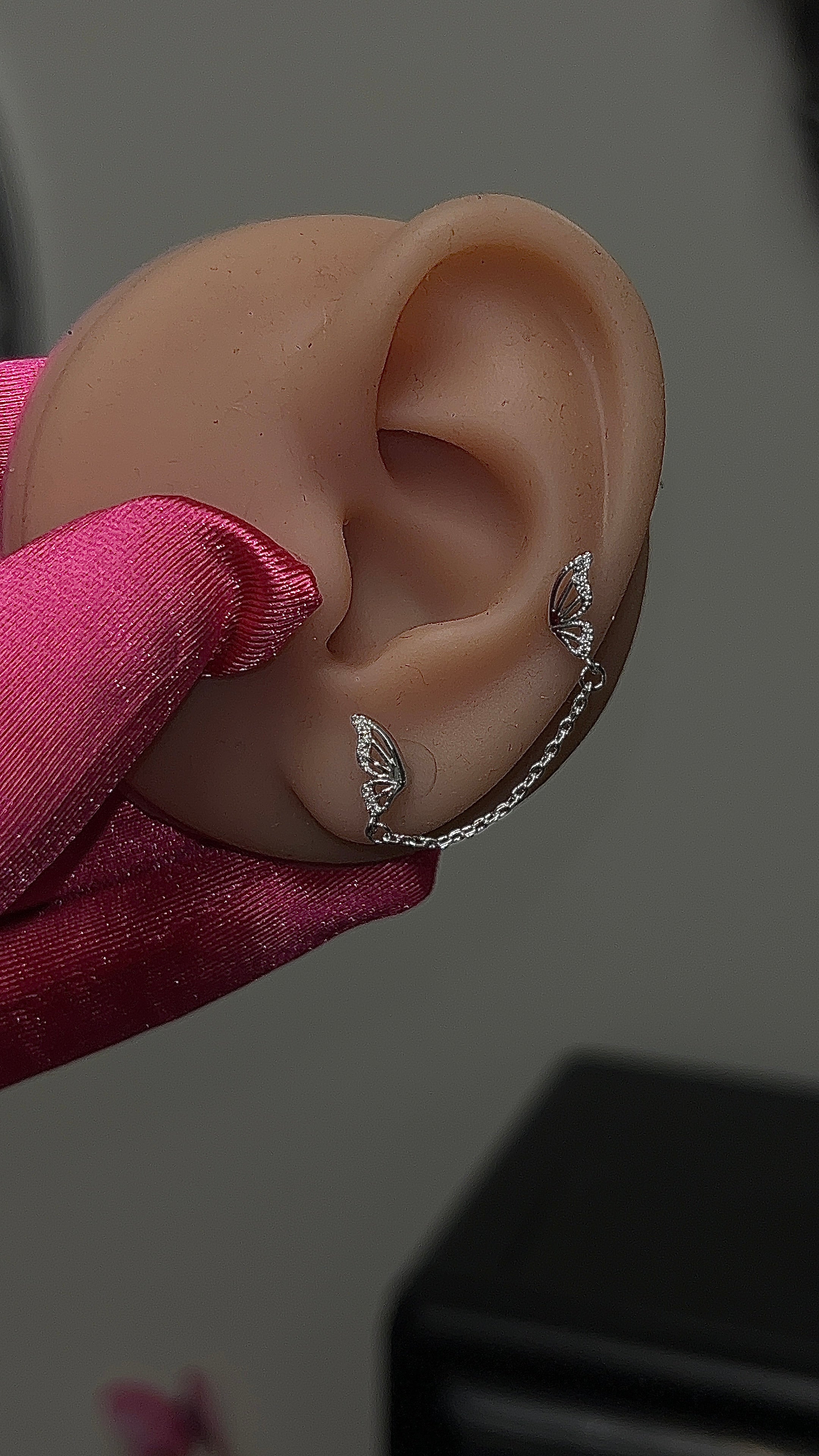 Lucia Double Cartilage Earring