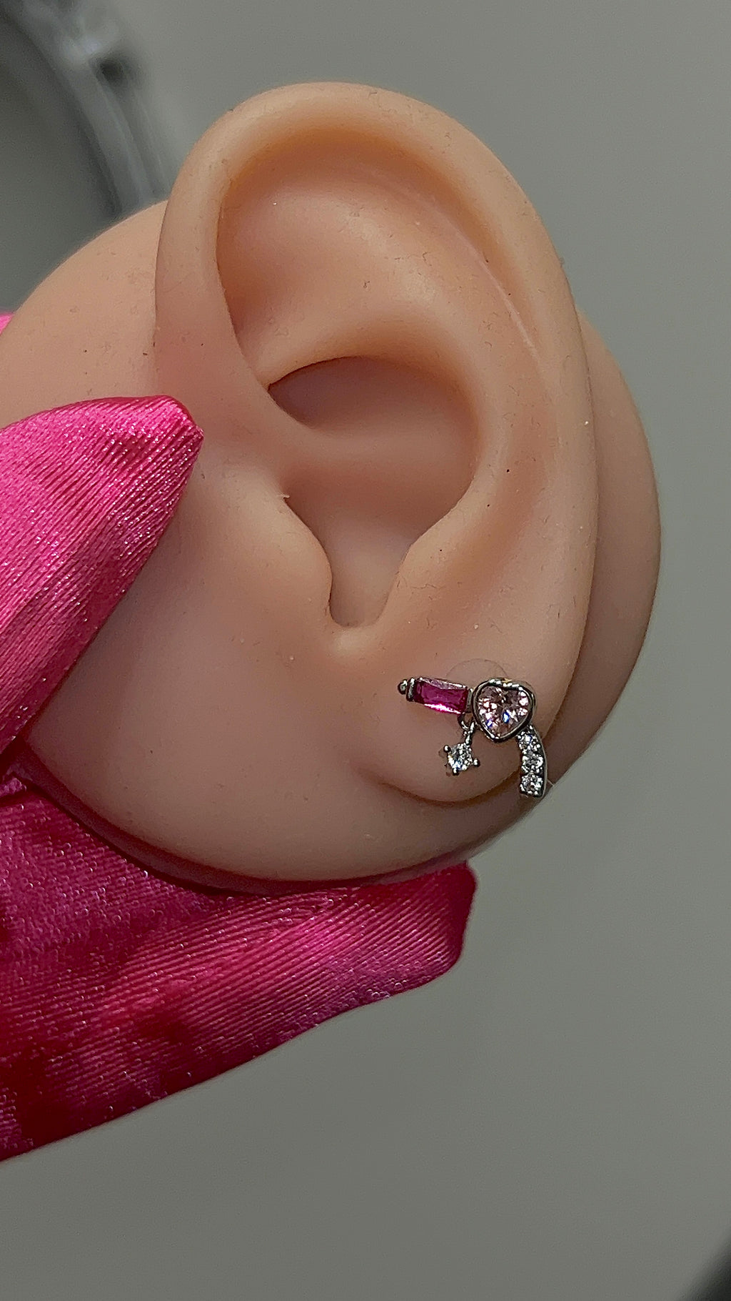 Blick Cartilage Earring