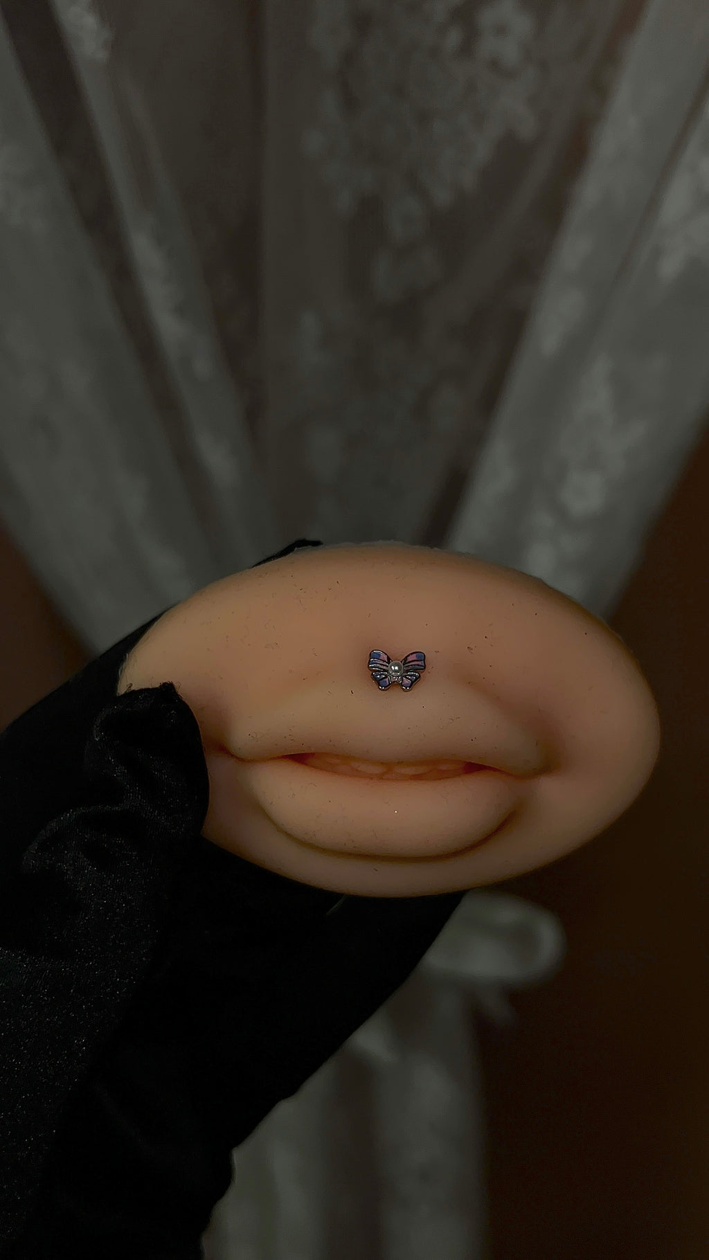 Molly Lip Labret