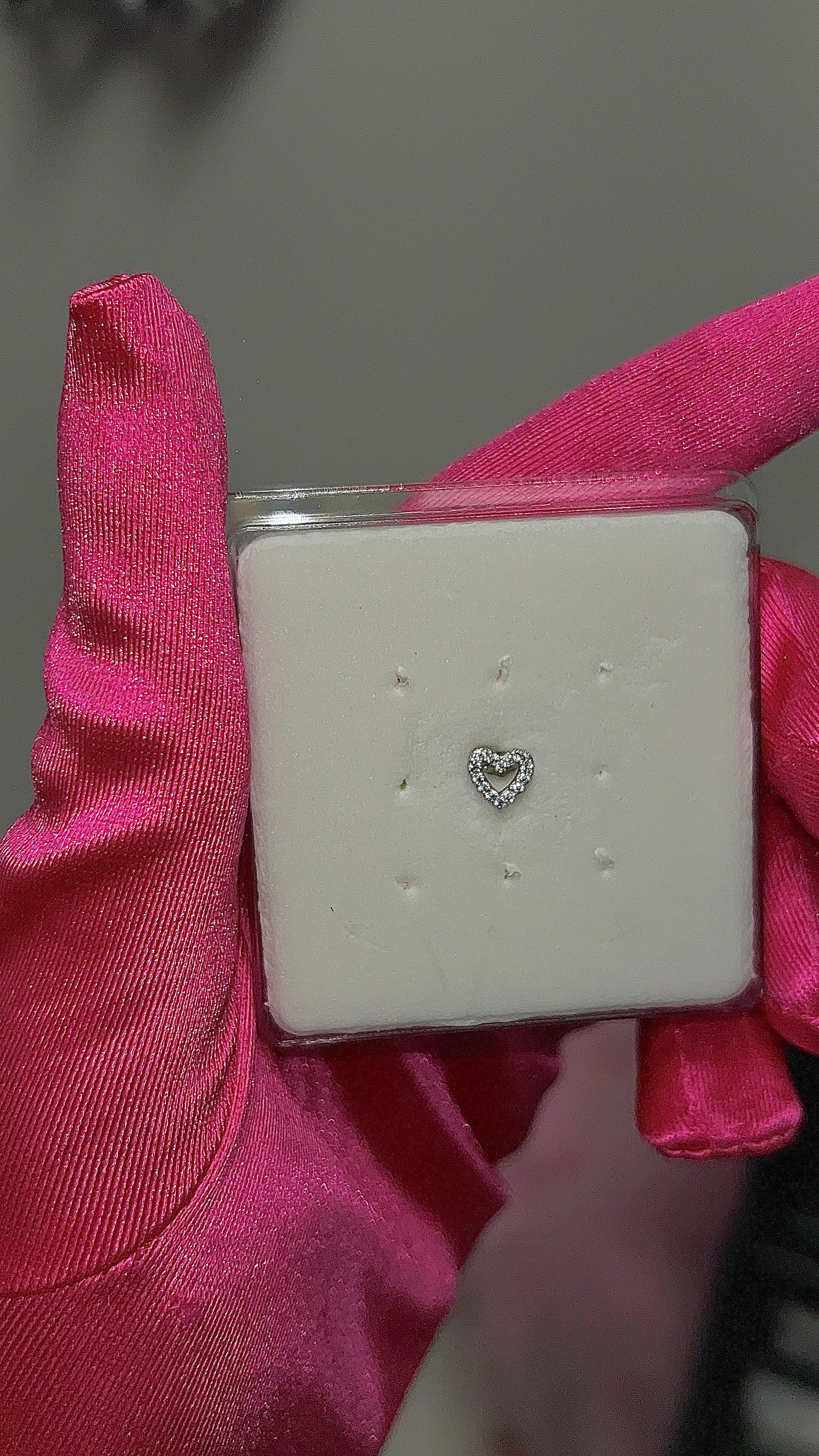 Nulis Dermal Anchor
