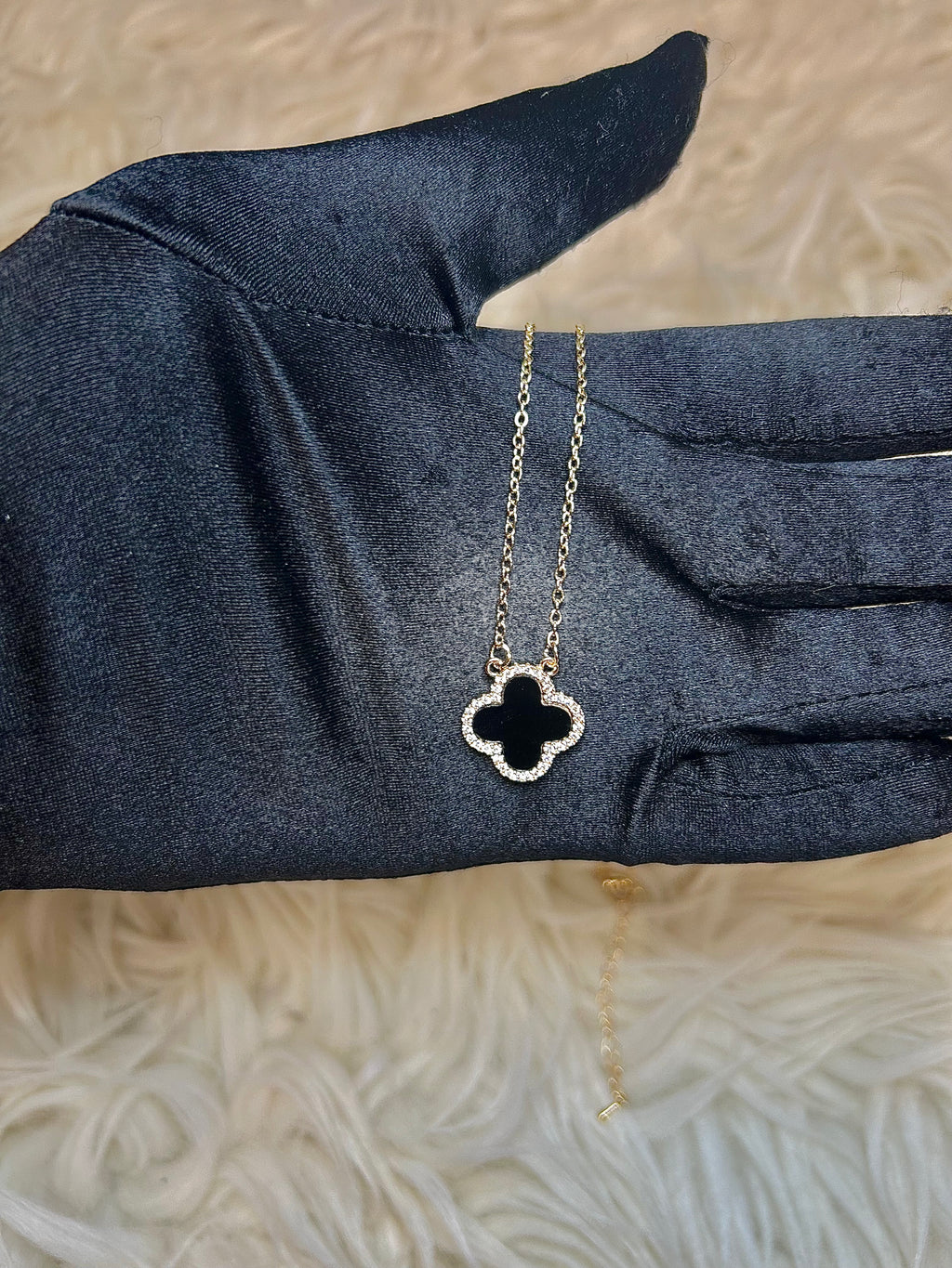 Clover Necklace