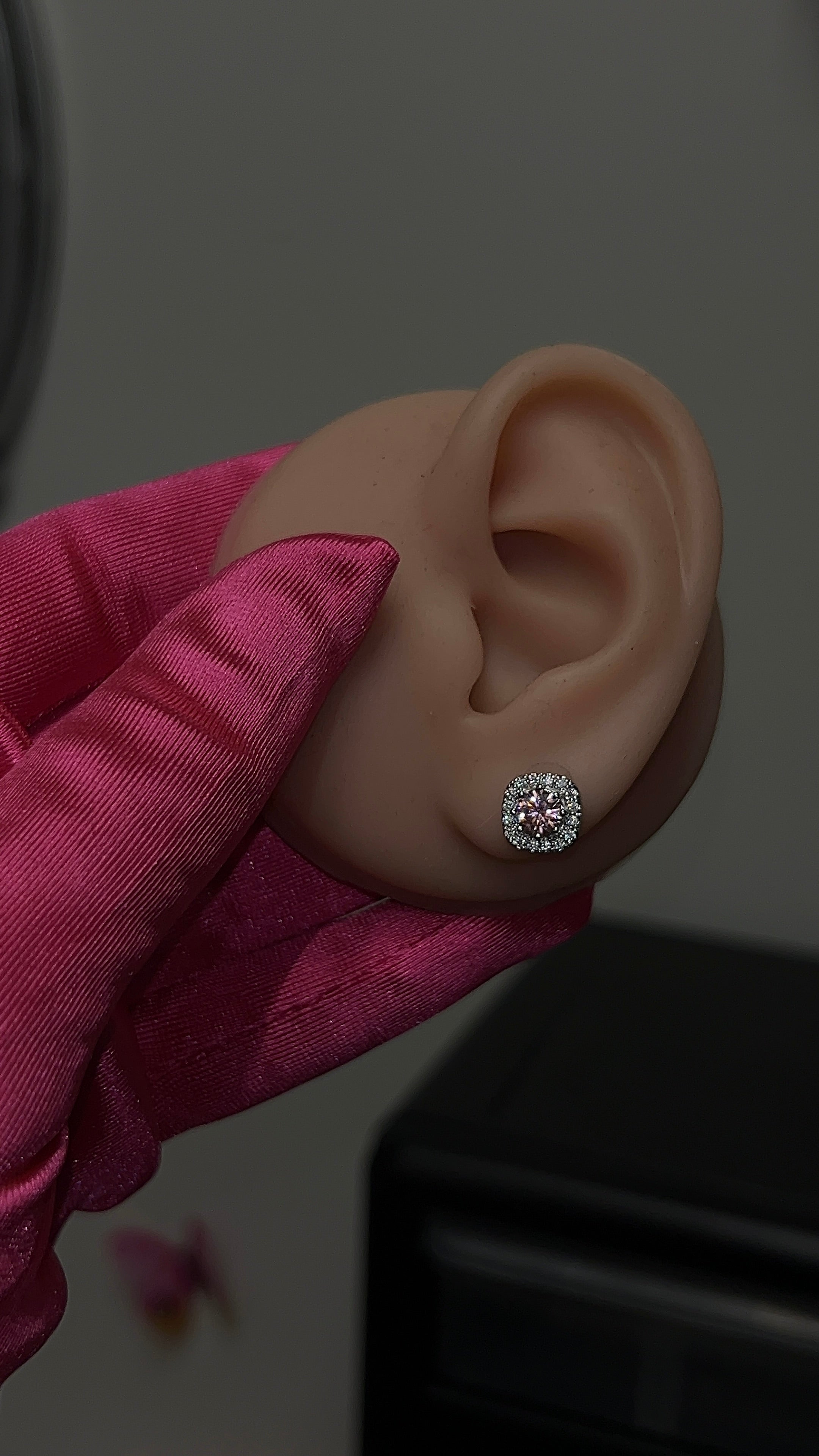 Mia Cartilage Earring