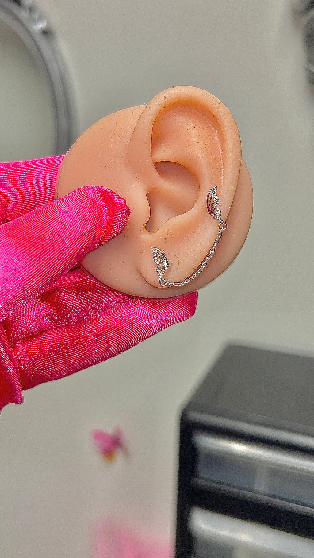 Lucia Double Cartilage Earring