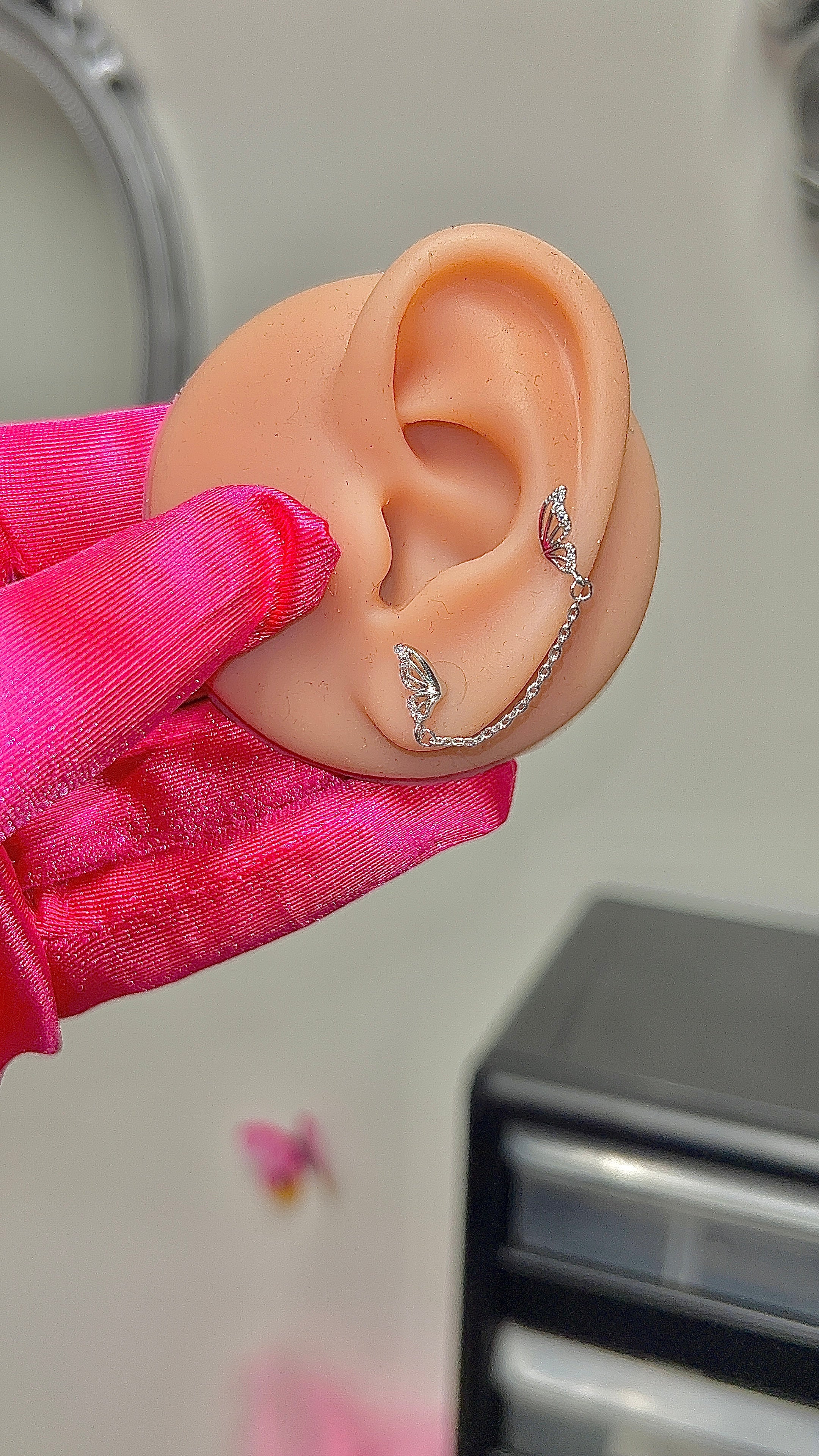 Lucia Double Cartilage Earring