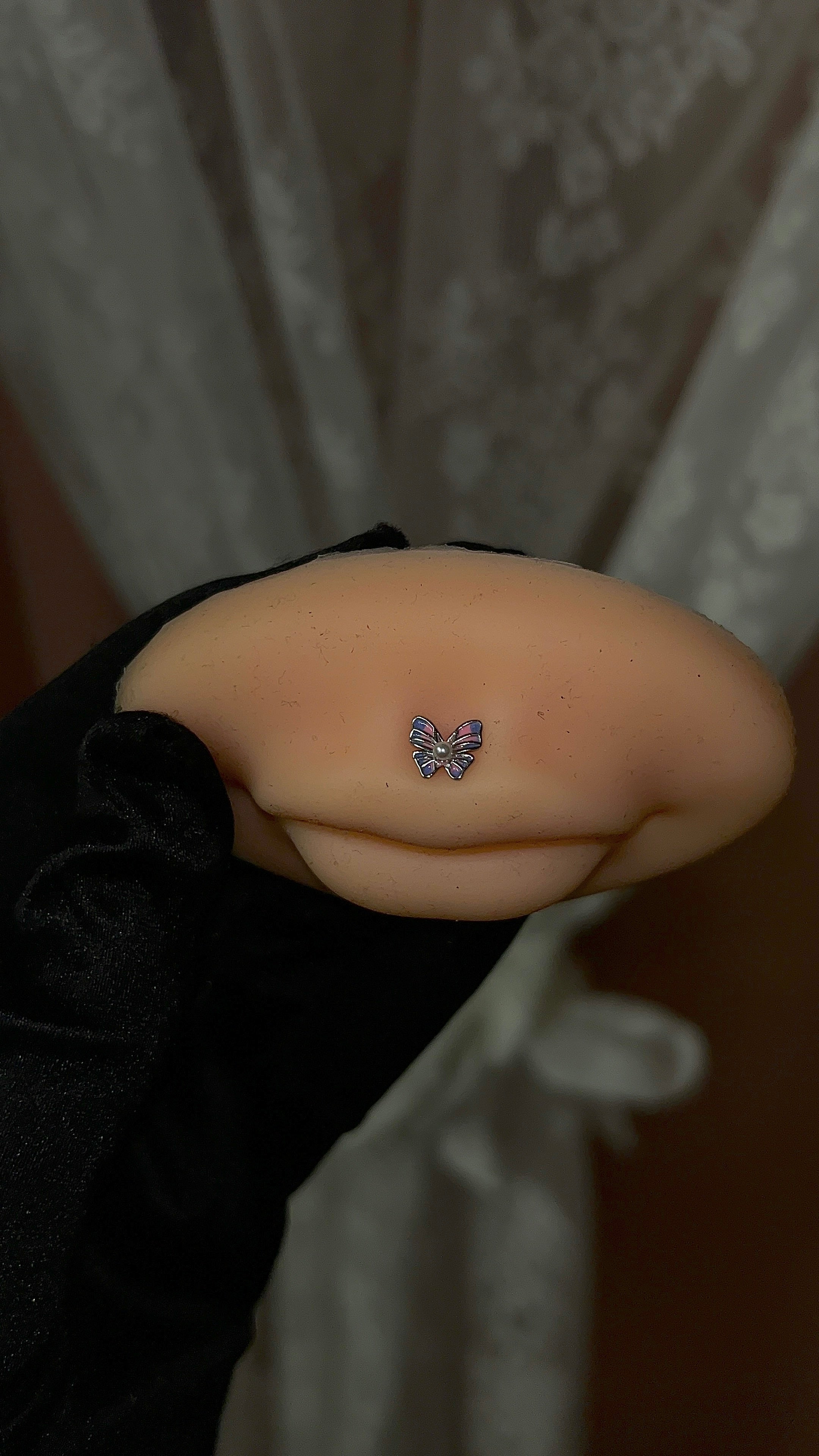 Molly Lip Labret