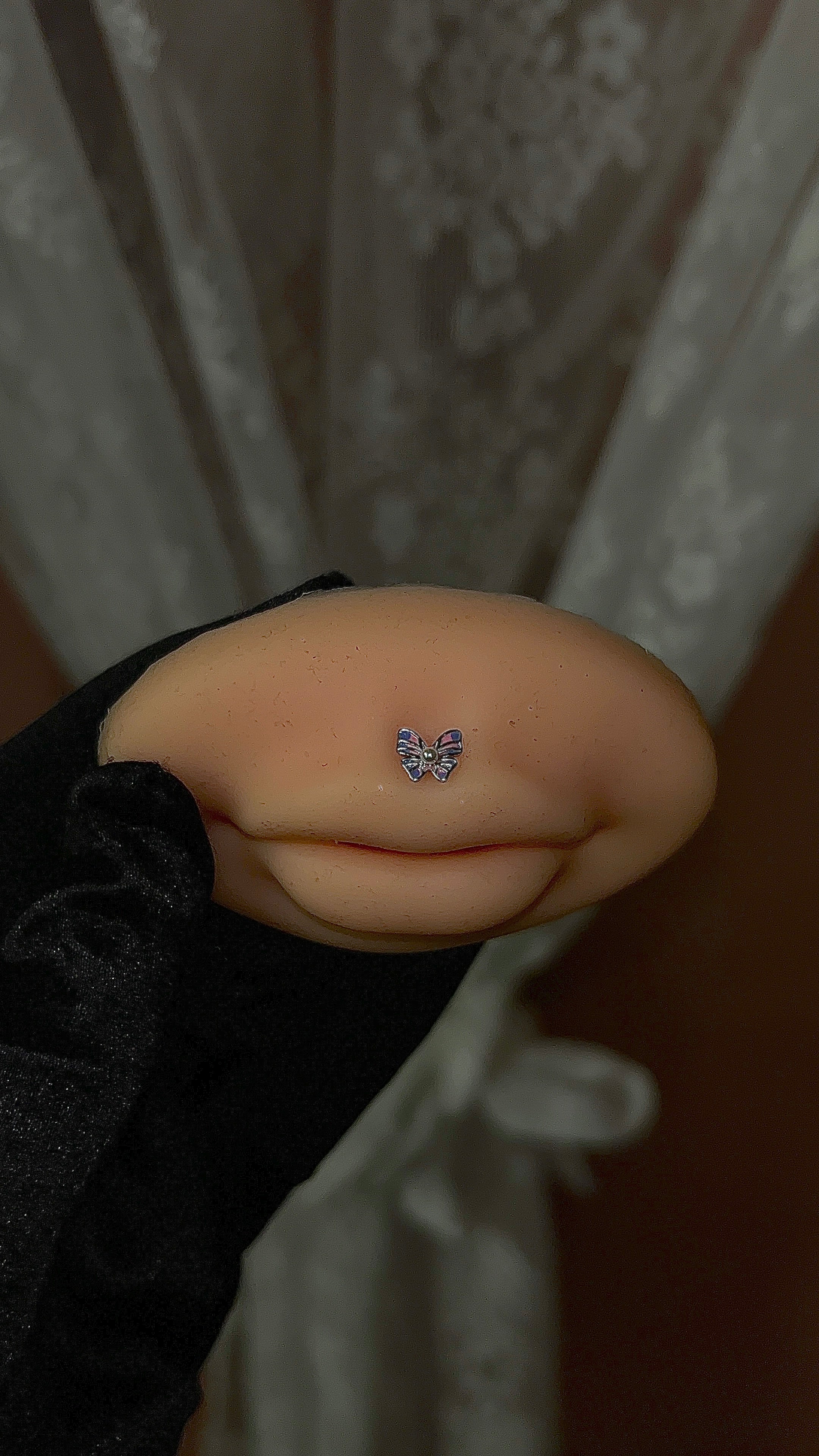 Molly Lip Labret